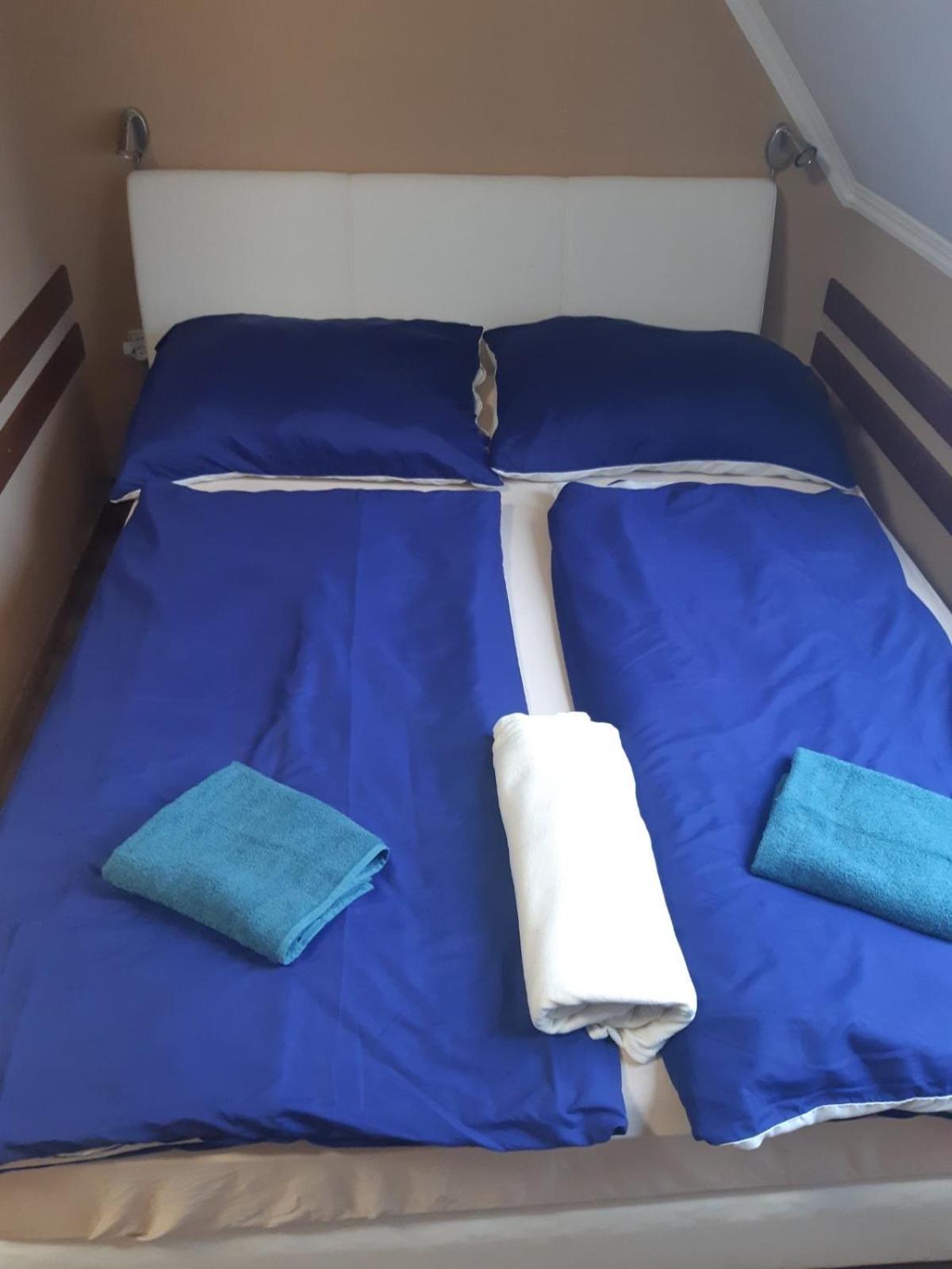 Bajnok Apartman Heviz Ngoại thất bức ảnh